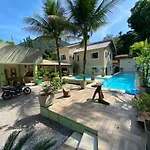 Casa da Jaqueira, 4 Suítes com ar e grande piscina