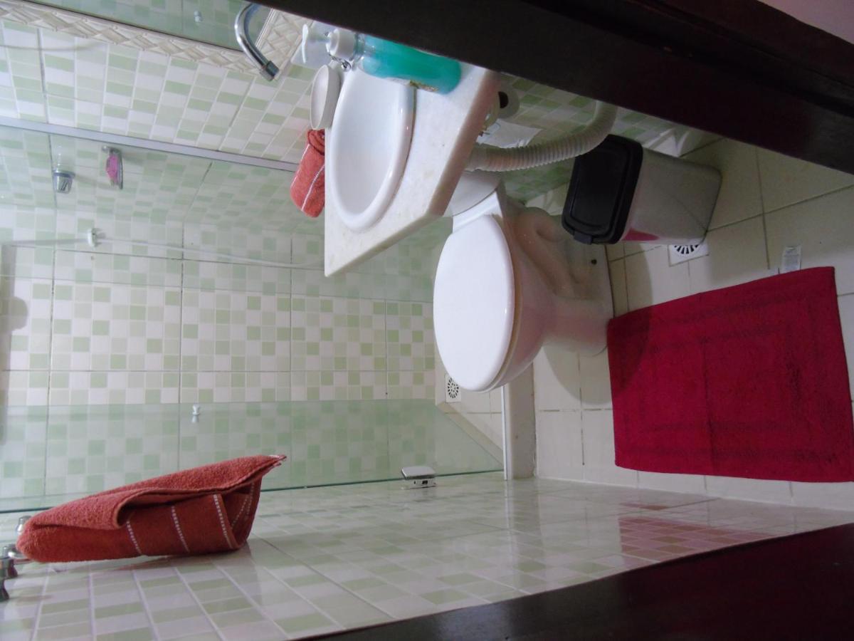 Casa da Jaqueira, 4 Suítes com ar e grande piscina