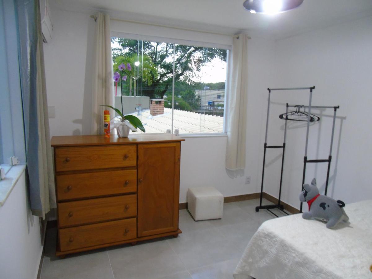 Casa de férias Casa da Jaqueira, 4 Suítes com ar e grande piscina Rio de Janeiro