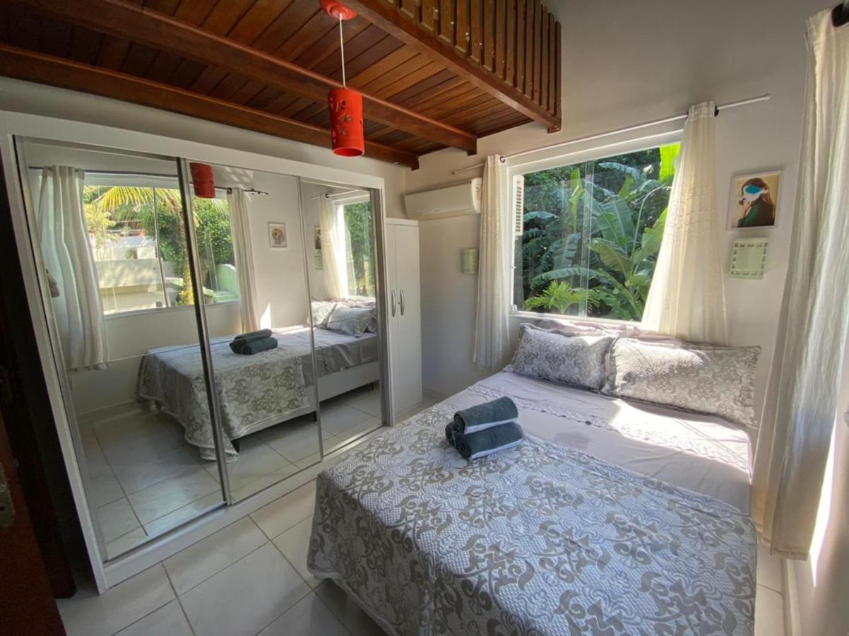 Casa de férias Casa da Jaqueira, 4 Suítes com ar e grande piscina *